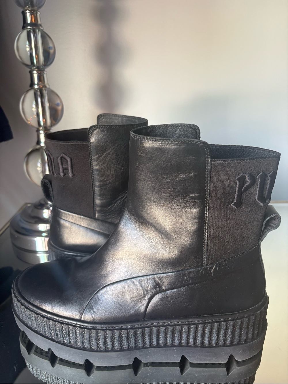 Puma Chelsea Rihanna Fenty Black Leather Woman’s 9 Sneaker Boots